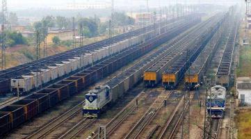 4月大秦線完成煤炭運(yùn)輸量3221萬(wàn)噸下降2.13%