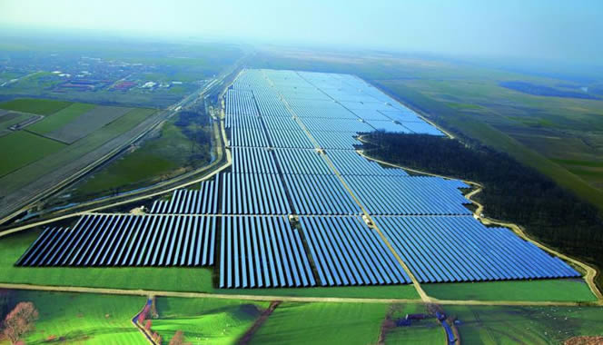 在Bornova使用可再生能源的建筑稅減少了25％的稅