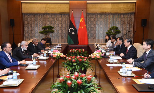 王毅同利比亞團(tuán)結(jié)政府外長會談 簽署共建“一帶一路”諒解備忘錄