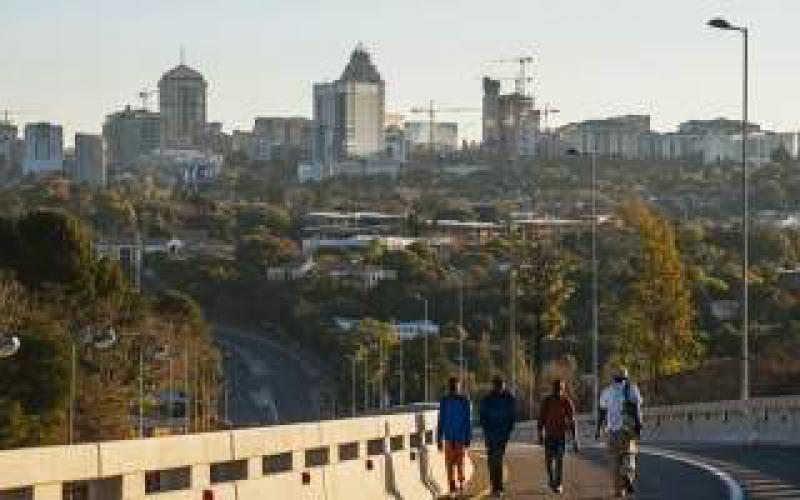 沙特阿拉伯計劃在南非經濟中投資高達100億美元，重點關注能源