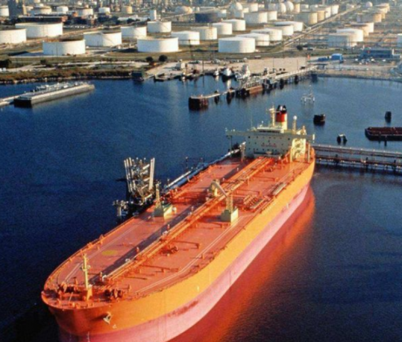 伊朗稱絕不會(huì)停止石油出口