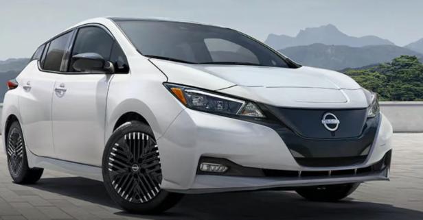 日產(chǎn)因電池短缺將新款聆風(fēng)電動(dòng)車產(chǎn)量減半